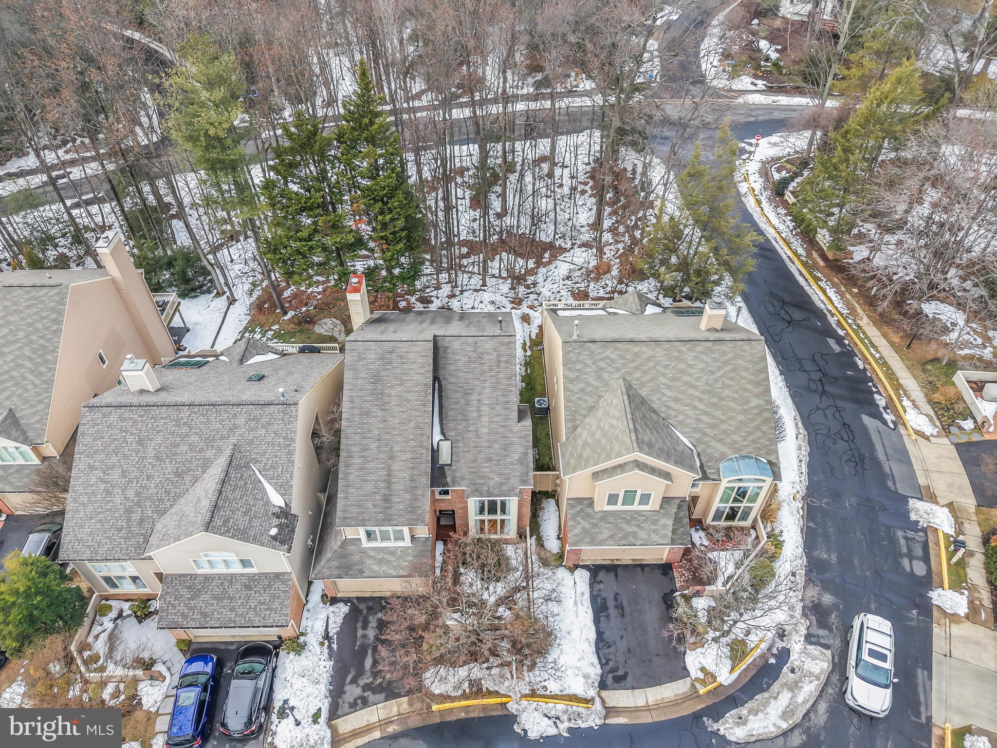 RESTON - Residential