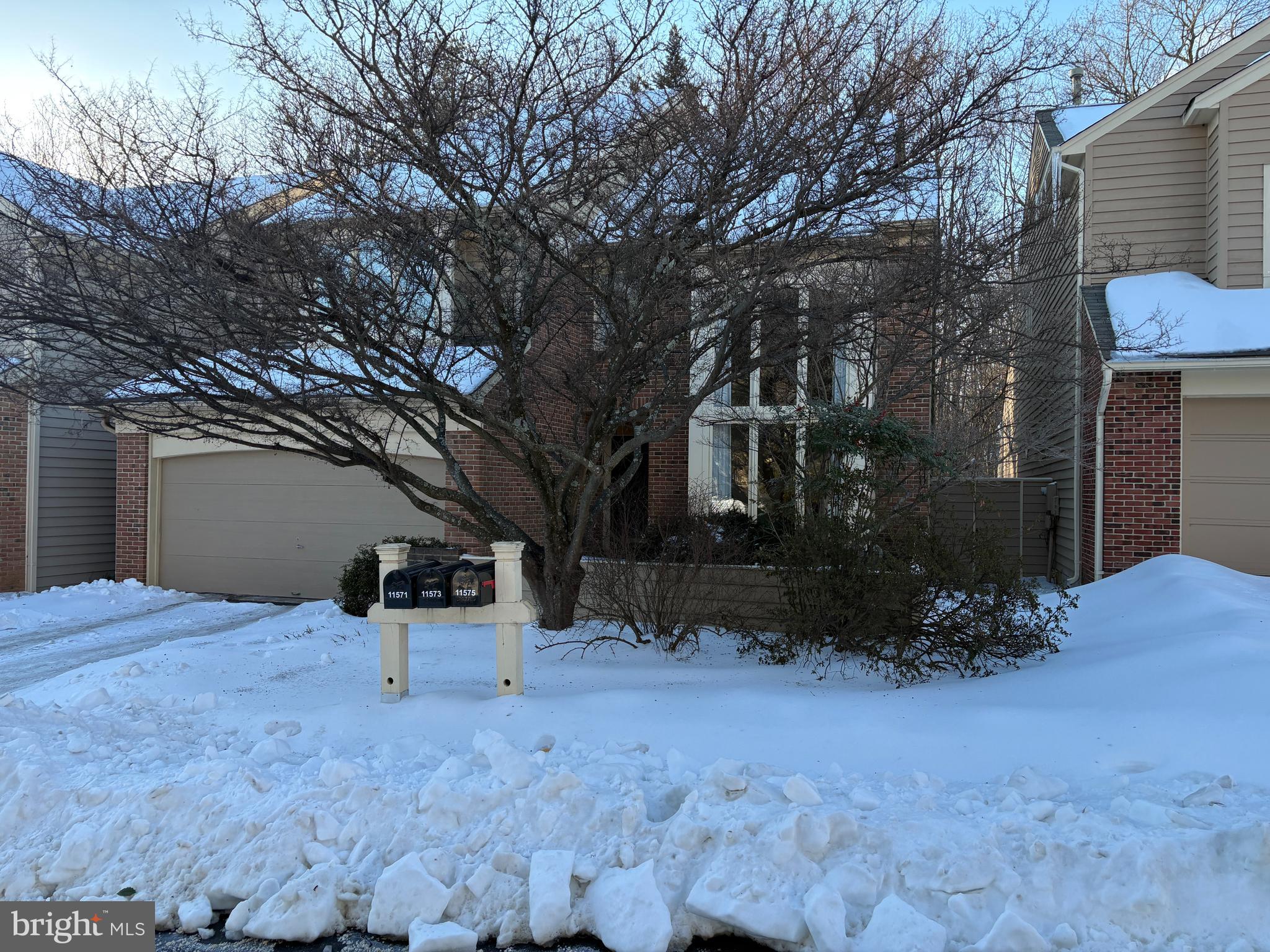 11573 HEMINGWAY DRIVE