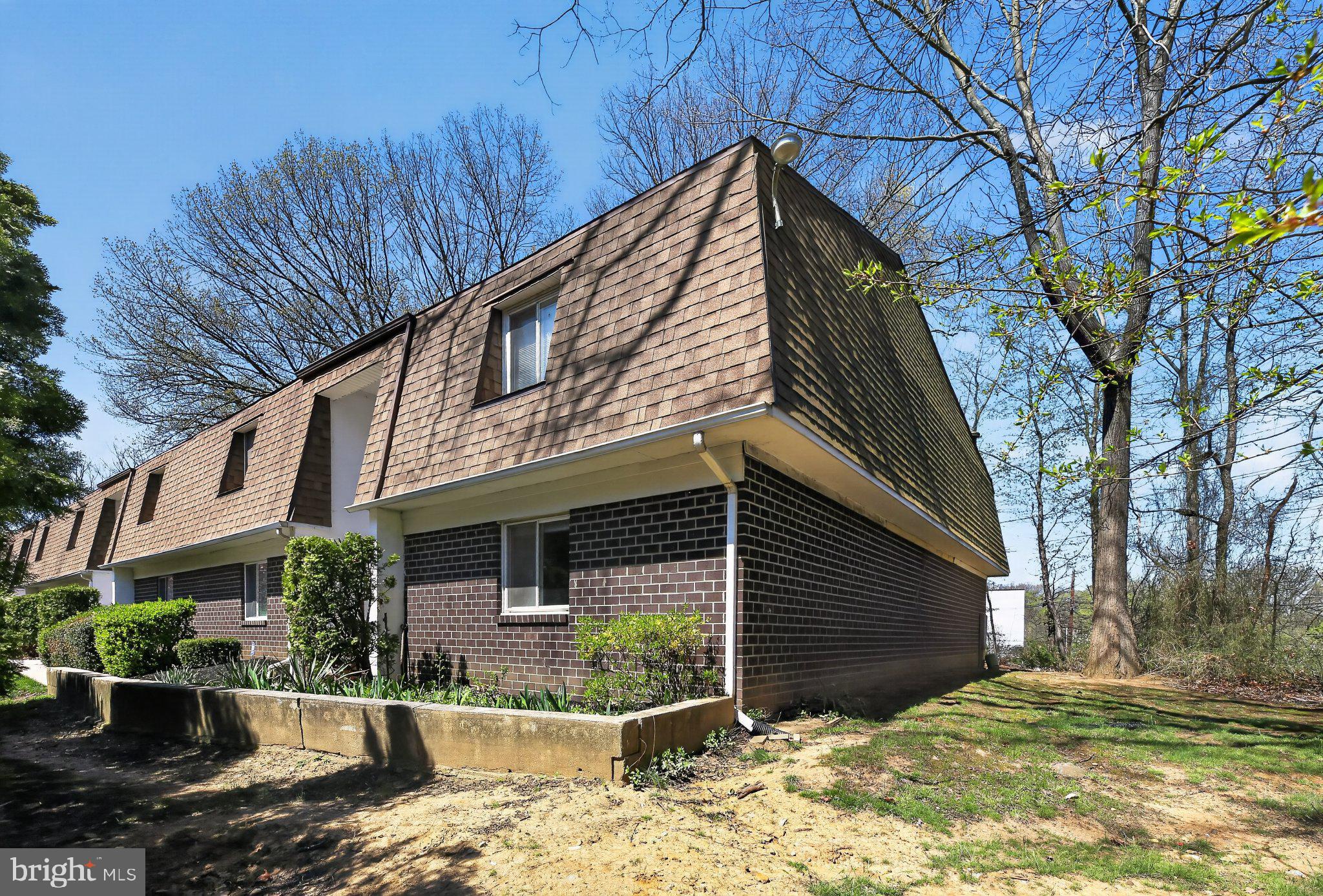 411 N STILES AVENUE B10 B-10