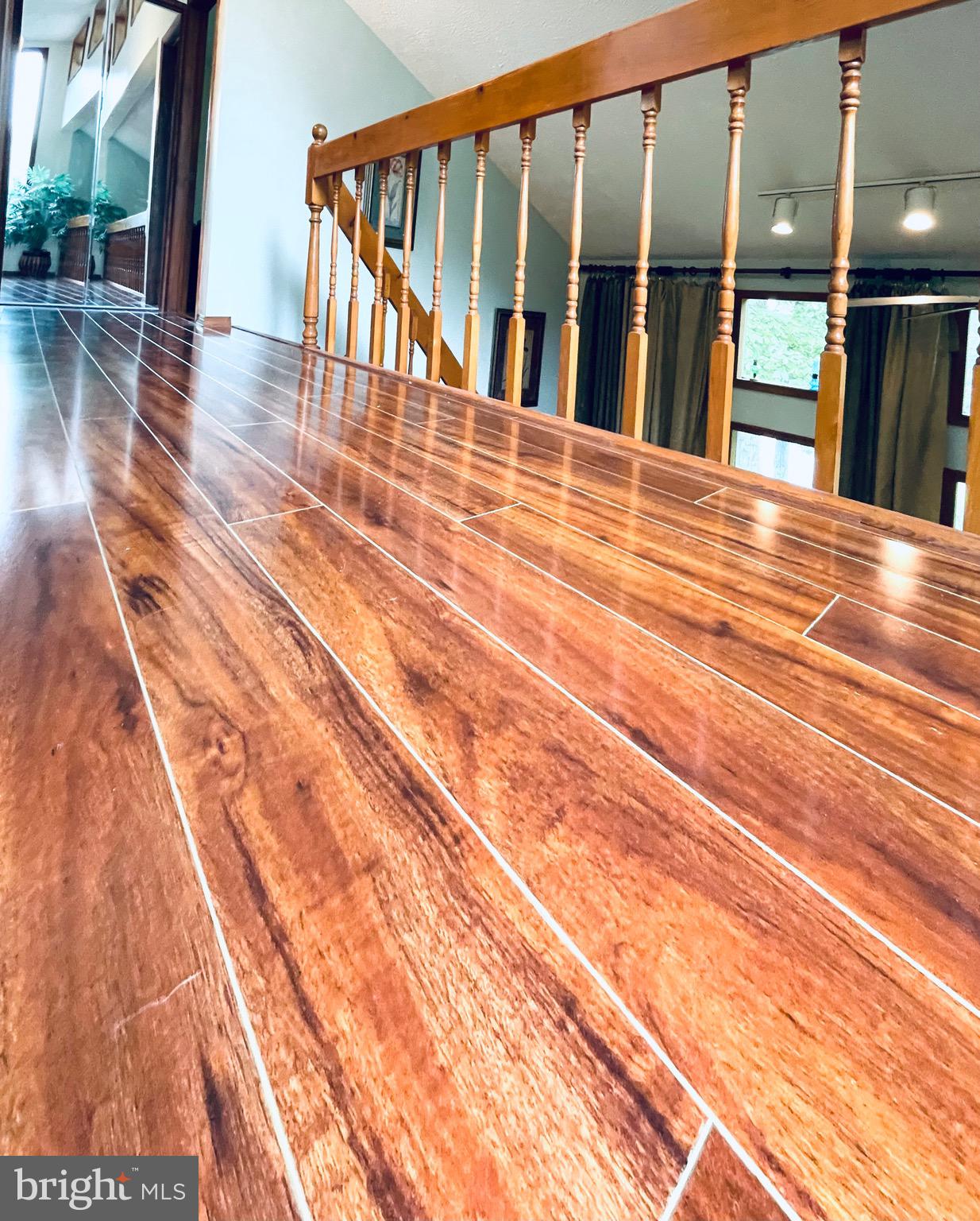 SAW CREEK ESTATES - Residential