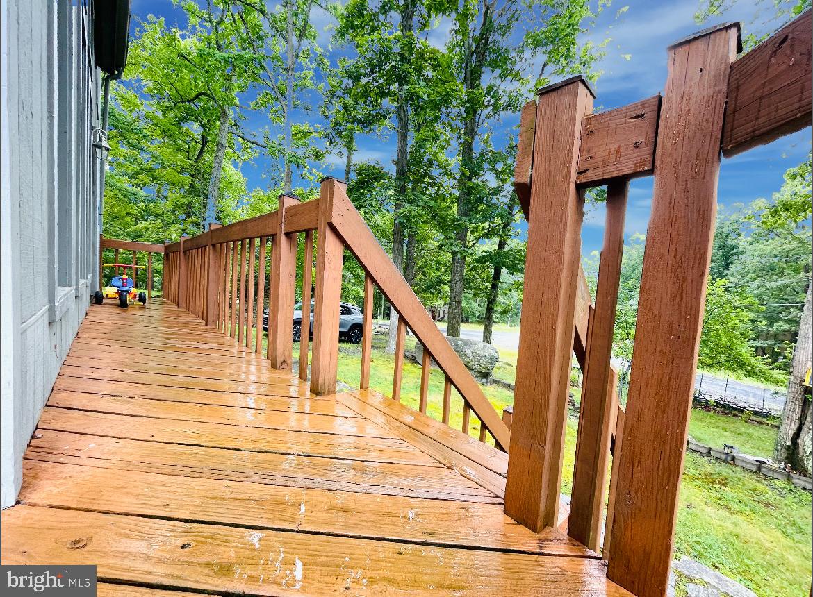 SAW CREEK ESTATES - Residential