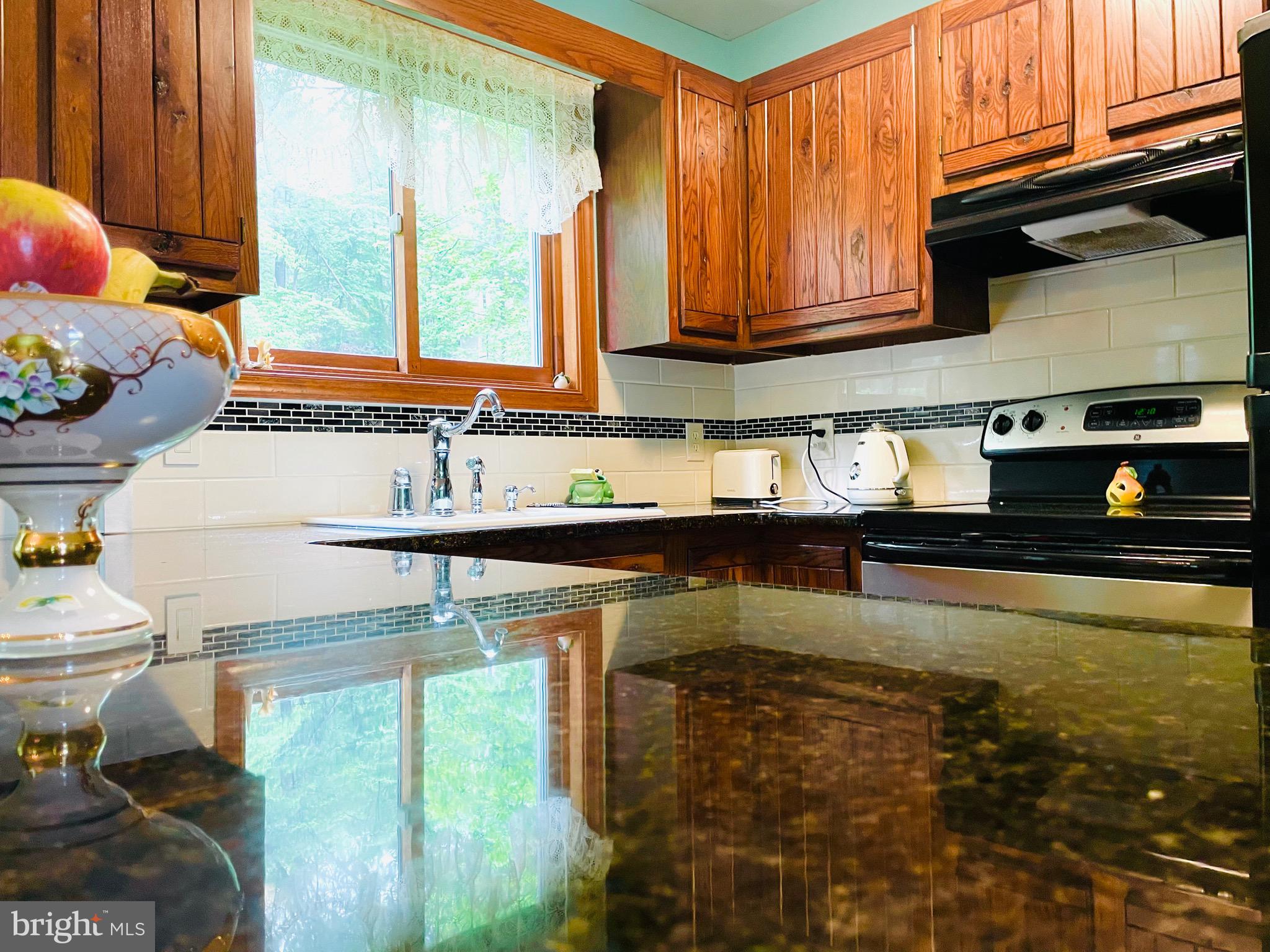 SAW CREEK ESTATES - Residential