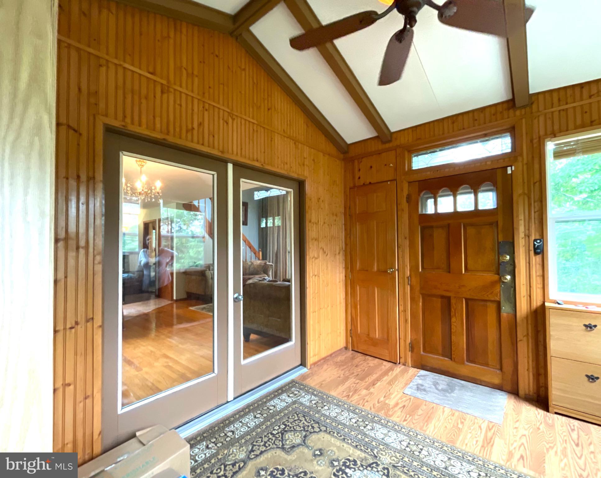 SAW CREEK ESTATES - Residential