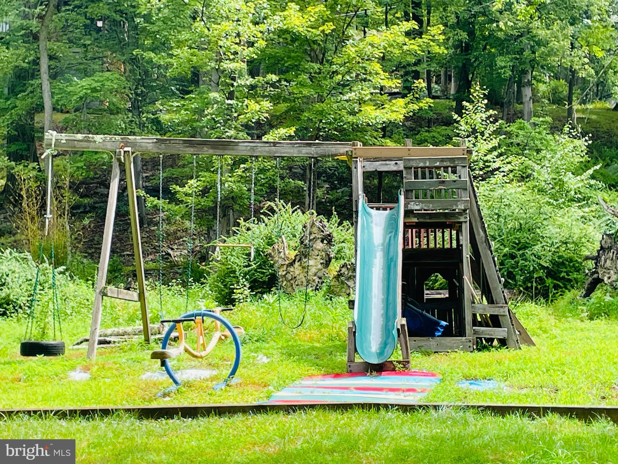 SAW CREEK ESTATES - Residential