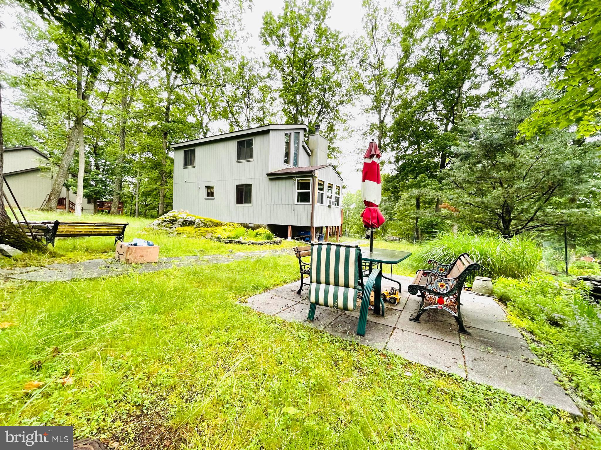 SAW CREEK ESTATES - Residential