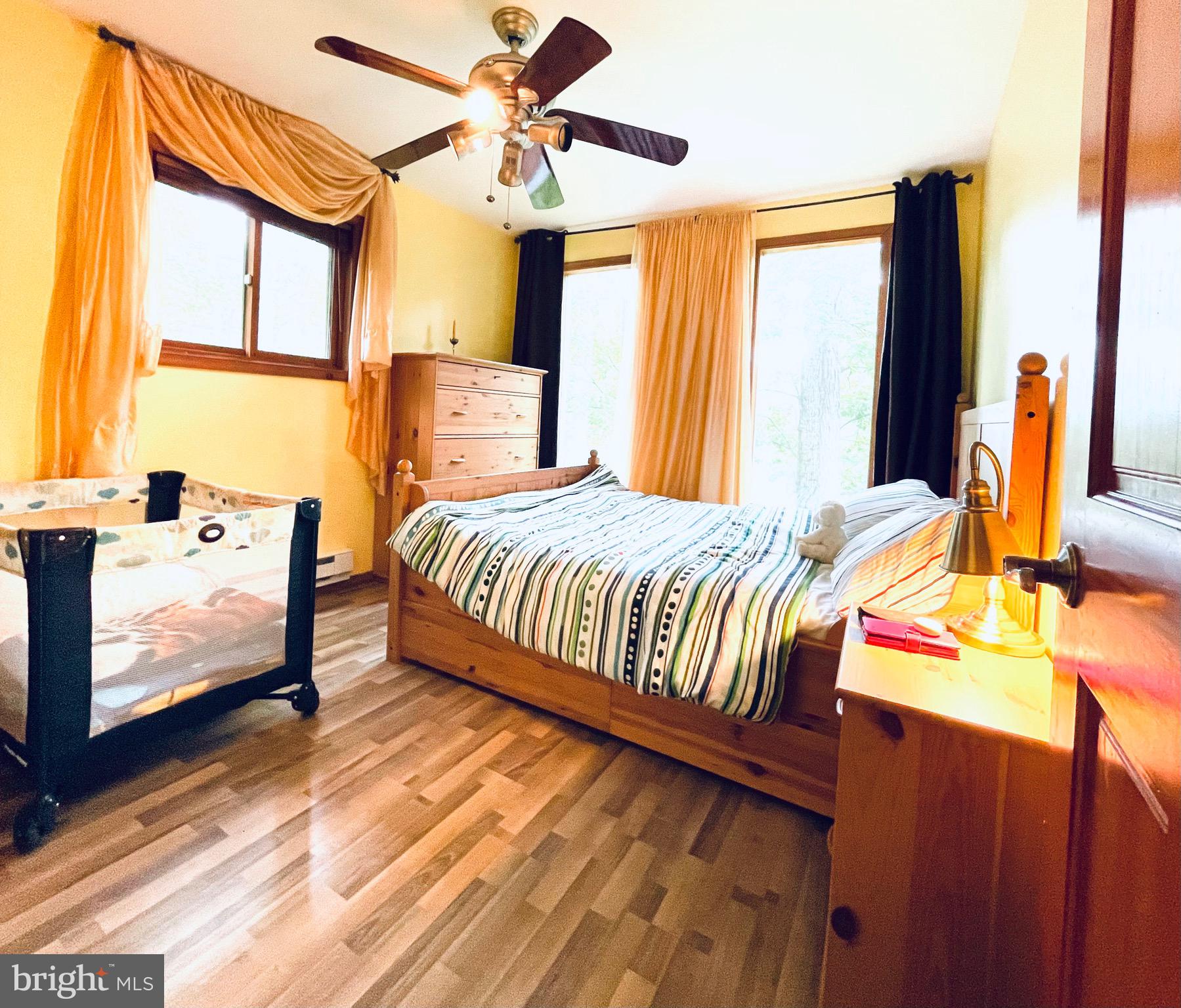 SAW CREEK ESTATES - Residential