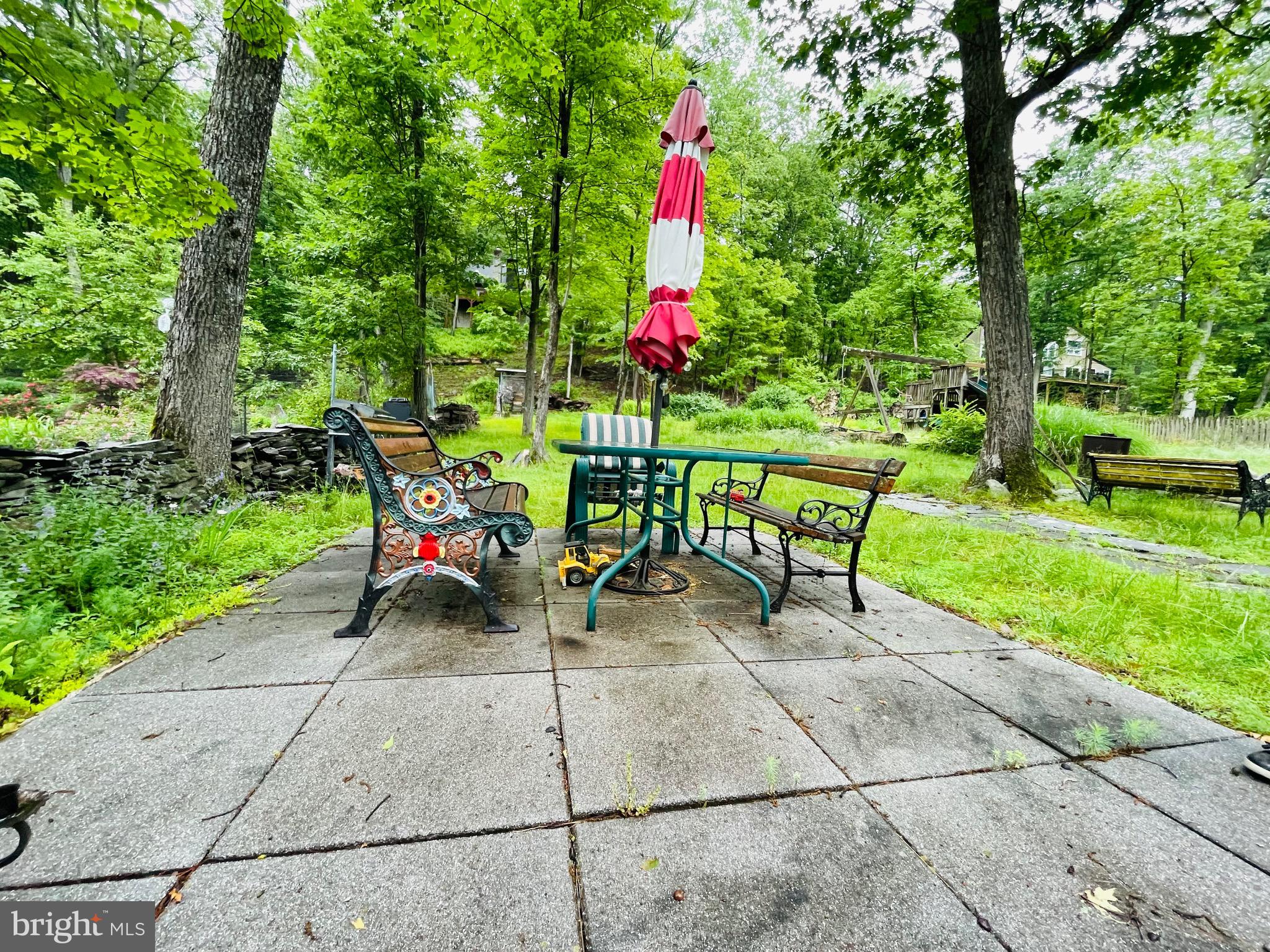 SAW CREEK ESTATES - Residential