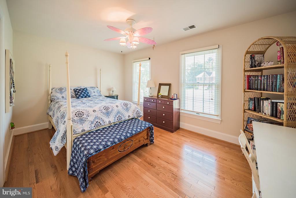 FOXHALL ESTATES - Residential