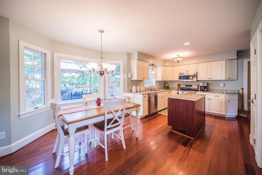 FOXHALL ESTATES - Residential