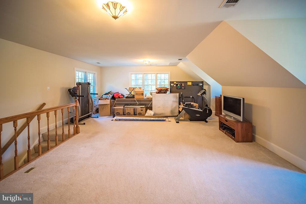 FOXHALL ESTATES - Residential