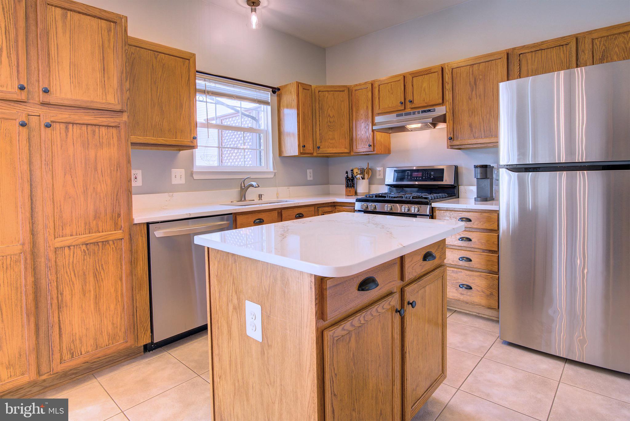 SYCAMORE HILL - Residential