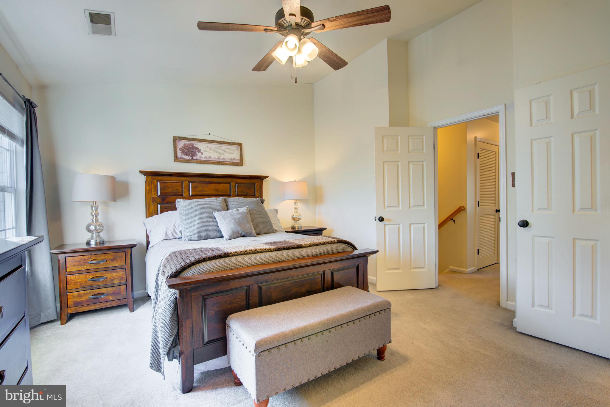 SYCAMORE HILL - Residential