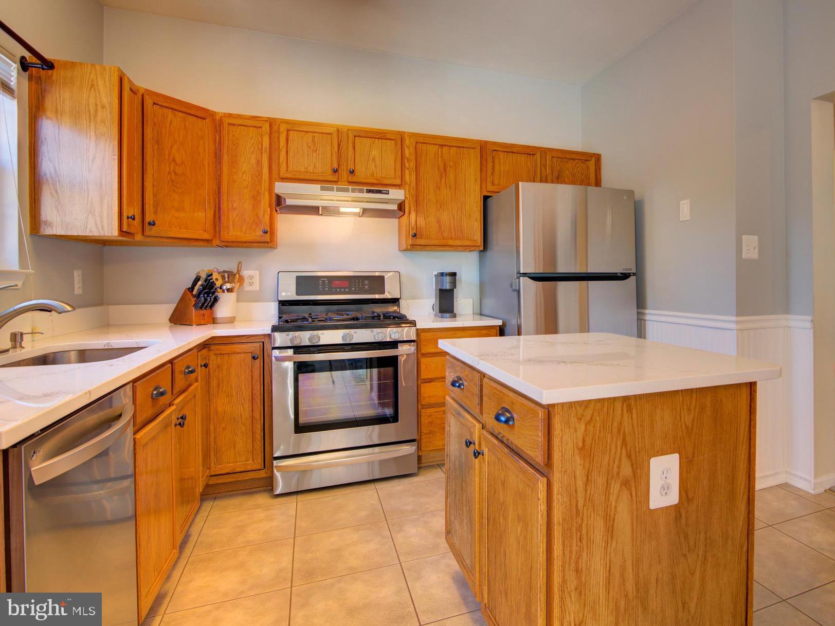 SYCAMORE HILL - Residential