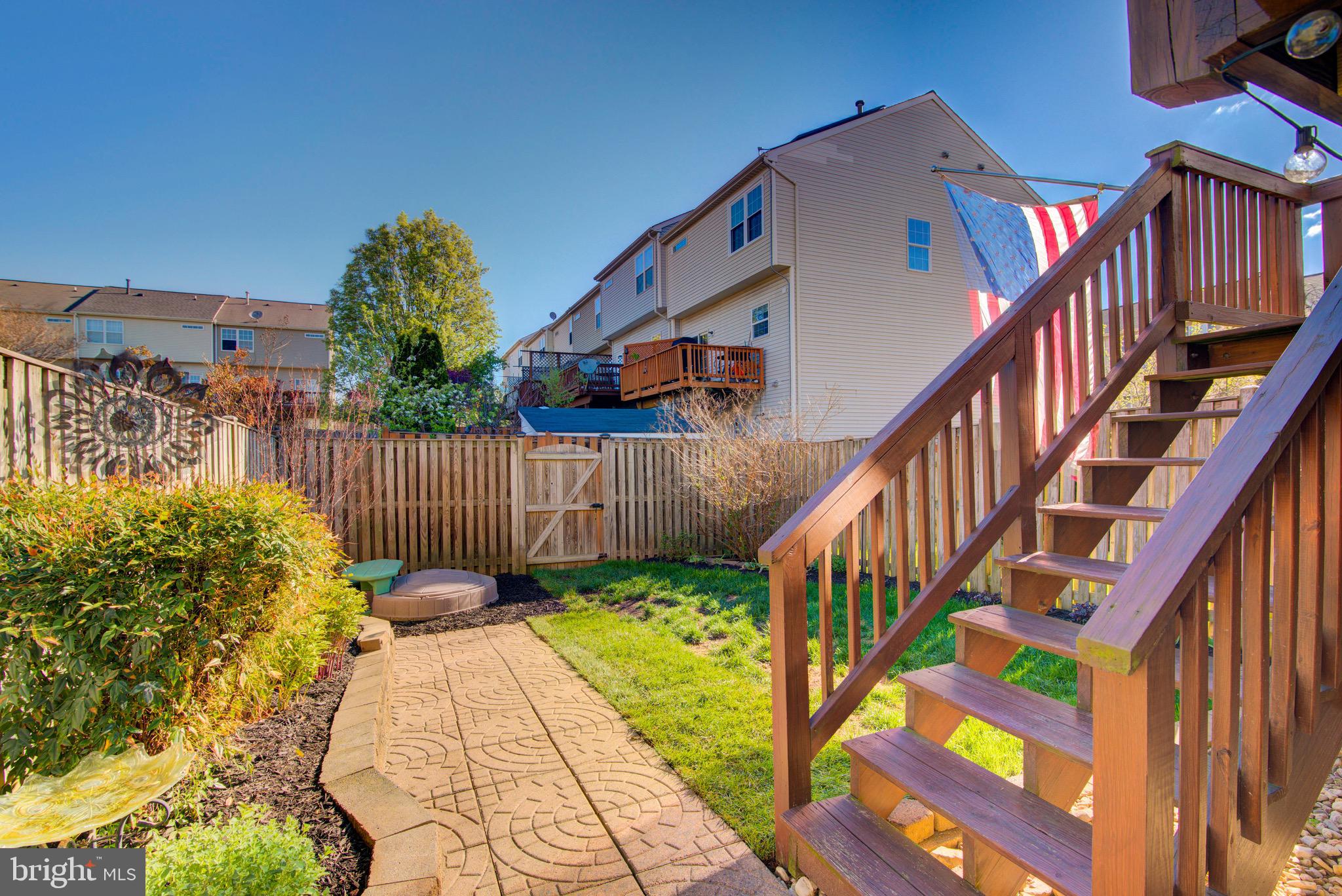 SYCAMORE HILL - Residential