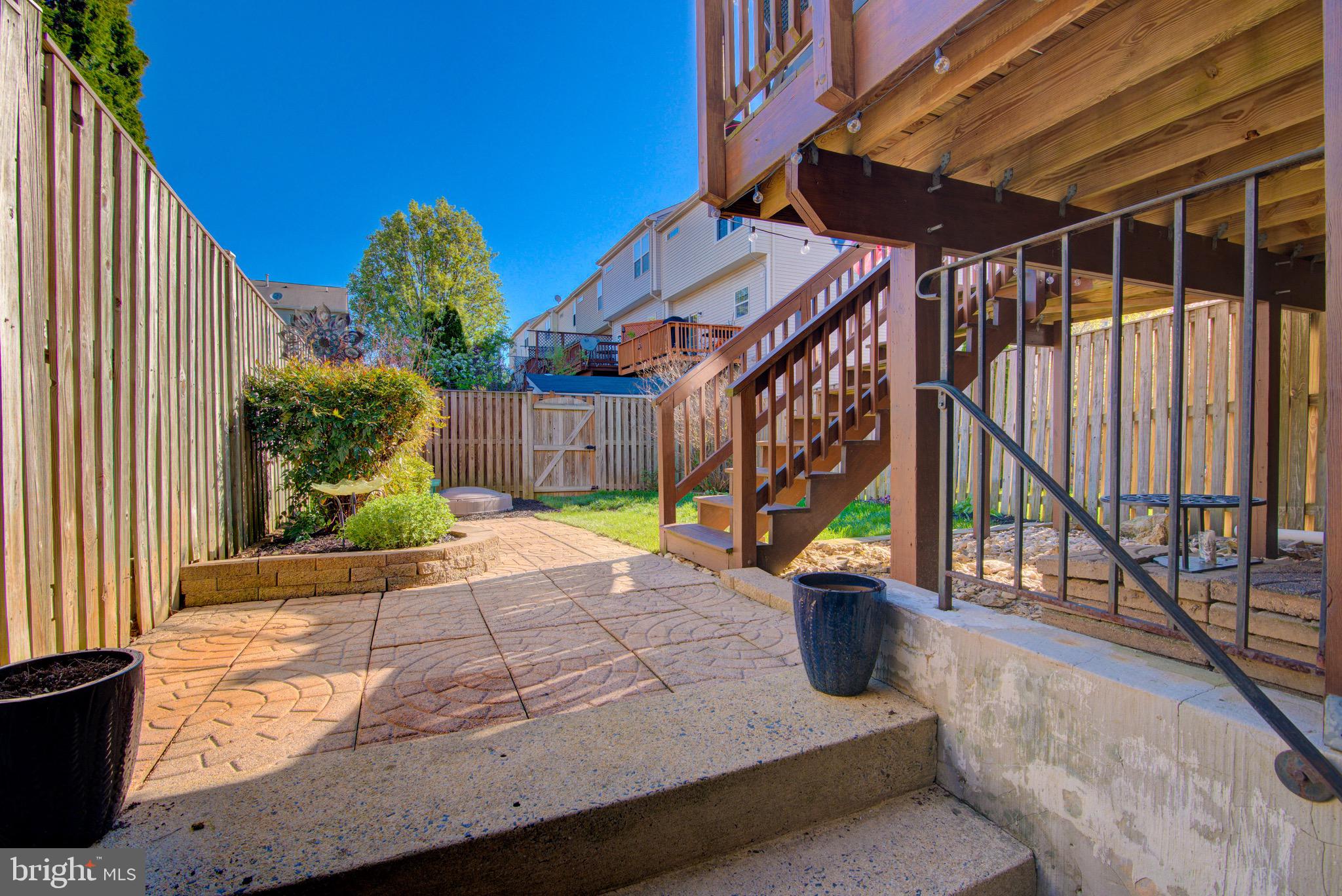 SYCAMORE HILL - Residential