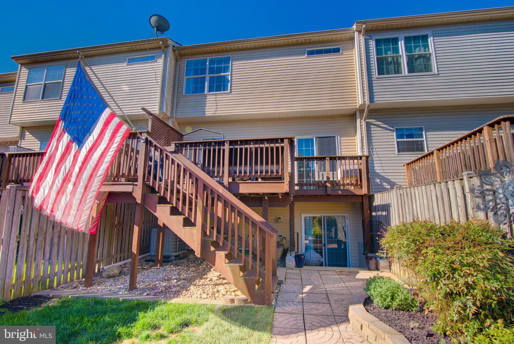 SYCAMORE HILL - Residential