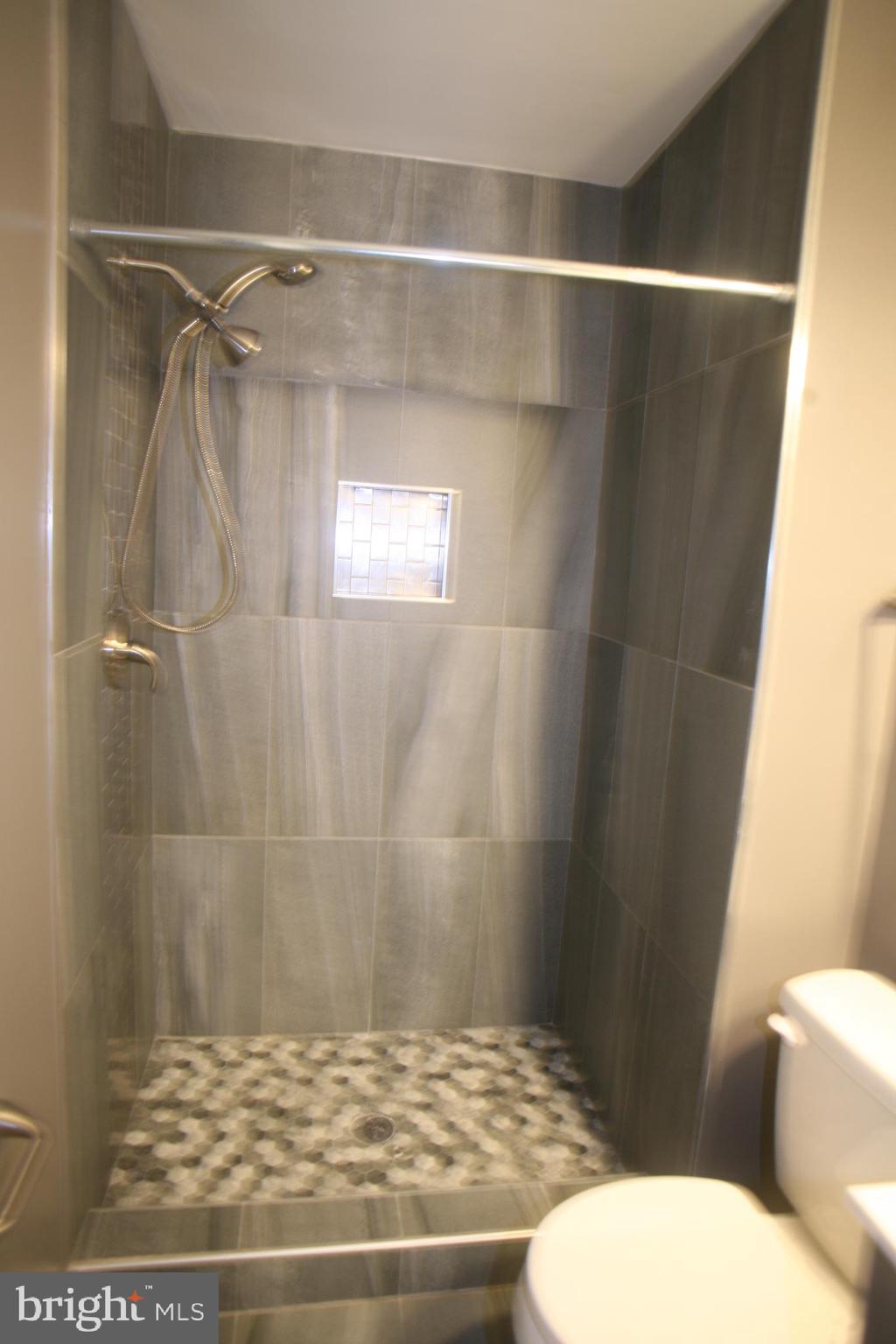 KETTERING PLAT 54 - Residential Lease