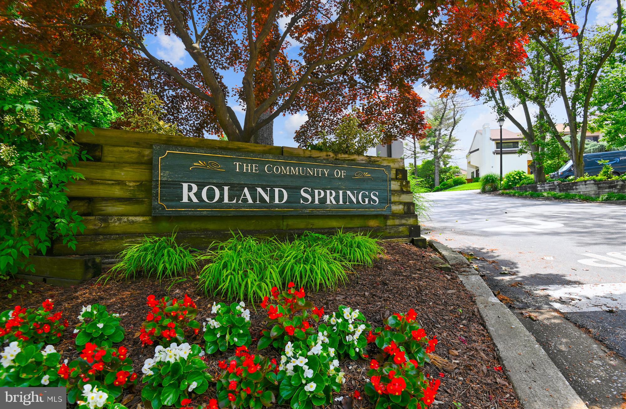ROLAND SPRINGS - Residential