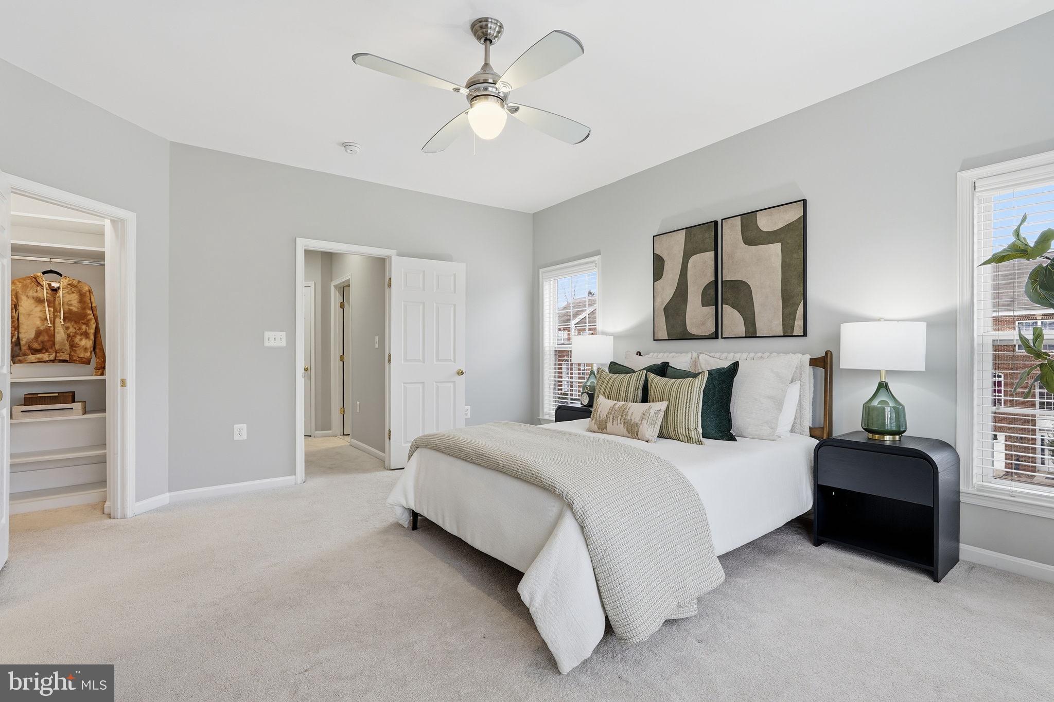 MIRROR RIDGE - Residential