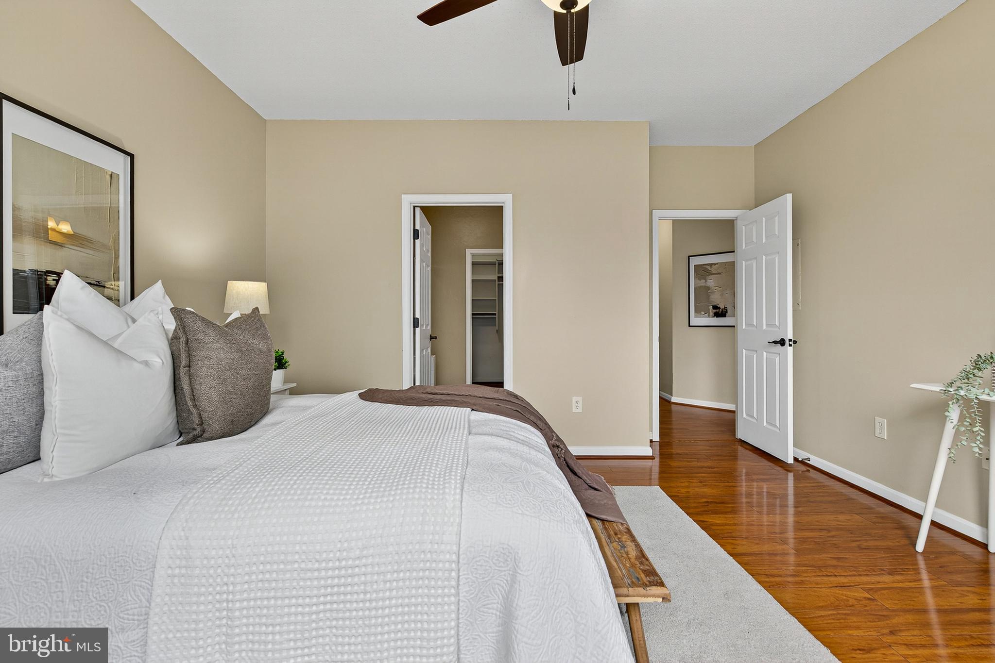 DEVON COURT - Residential