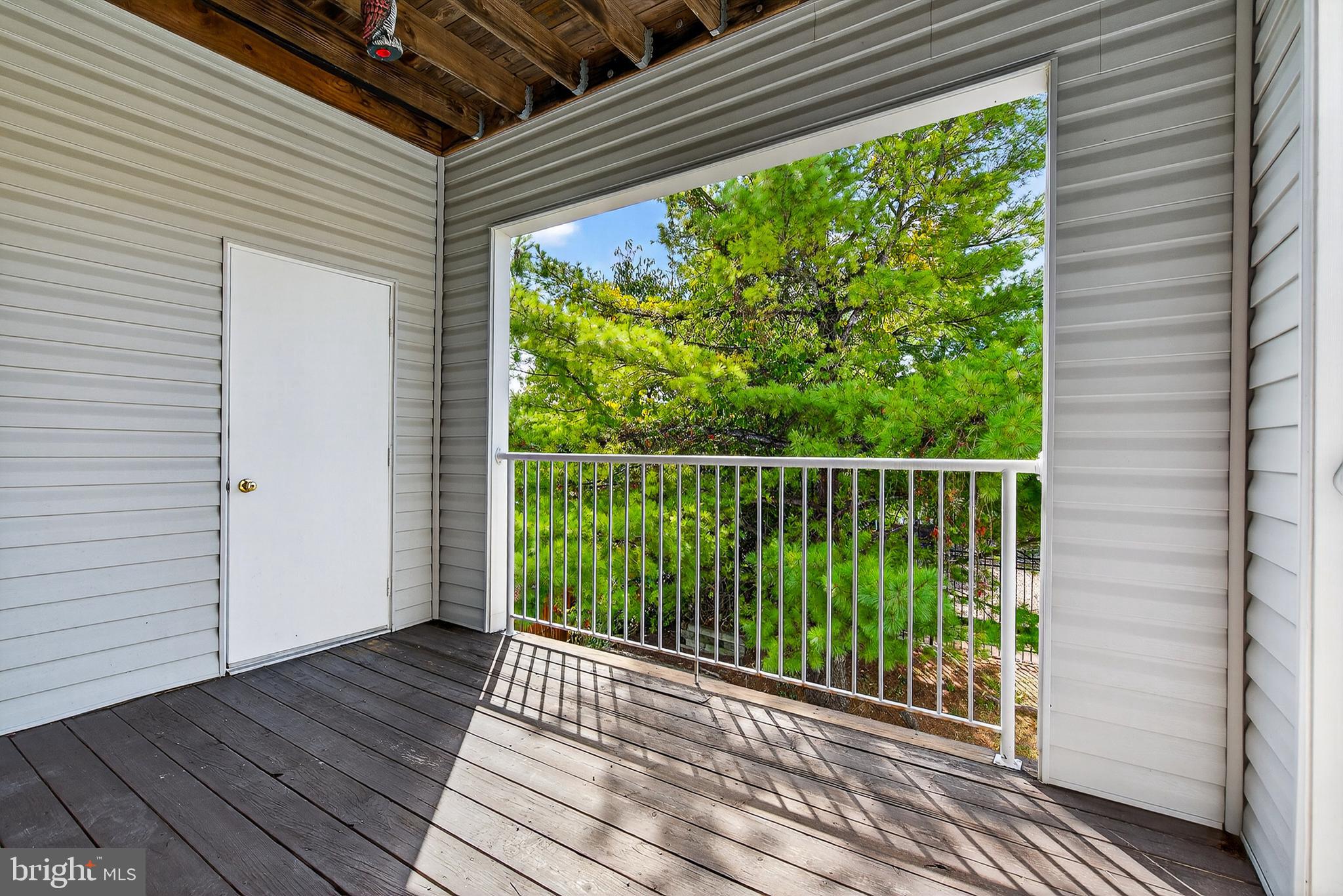 DEVON COURT - Residential