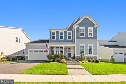 102 STOIC STREET SE LEESBURG VA 20175