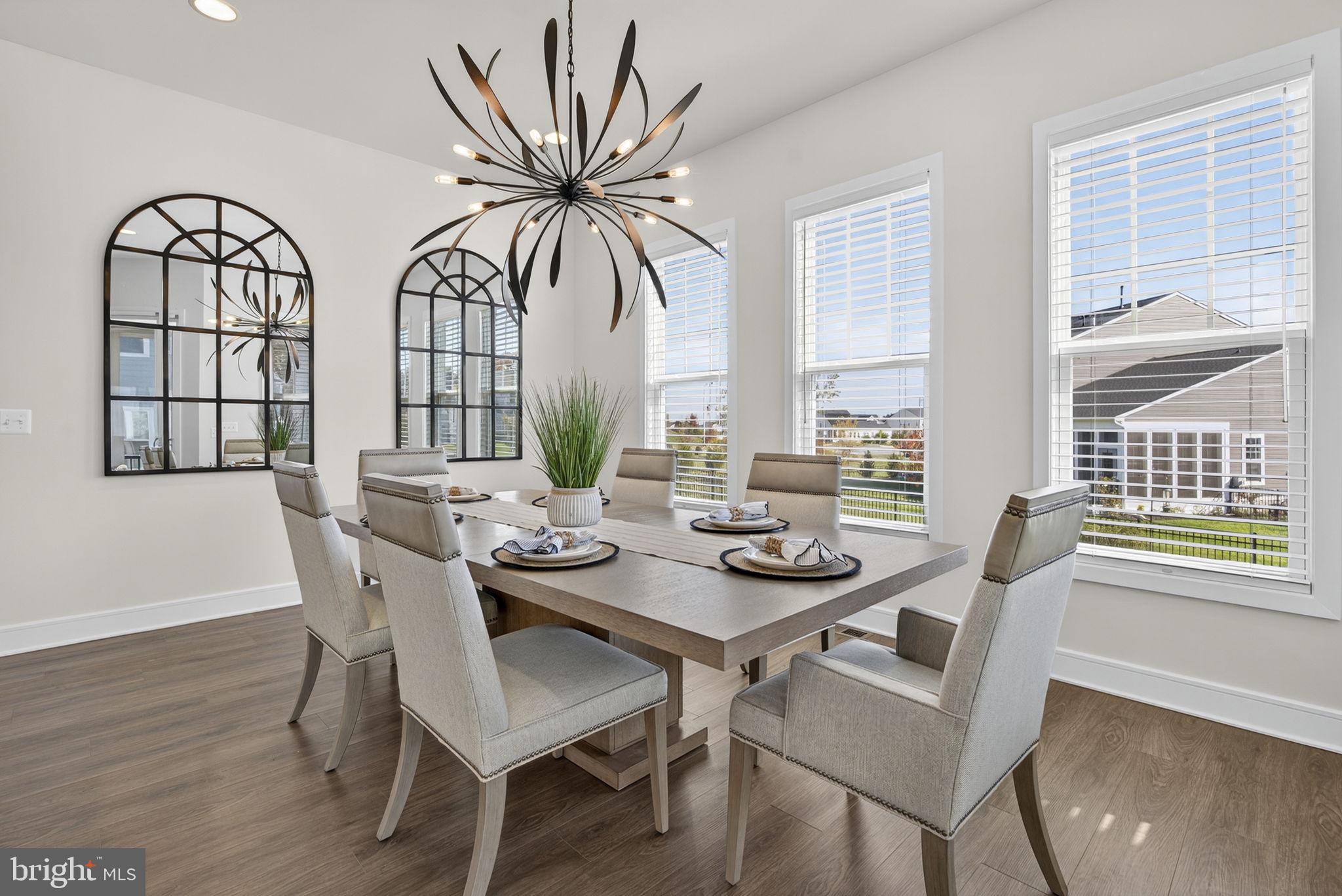 MEADOWBROOK - Residential