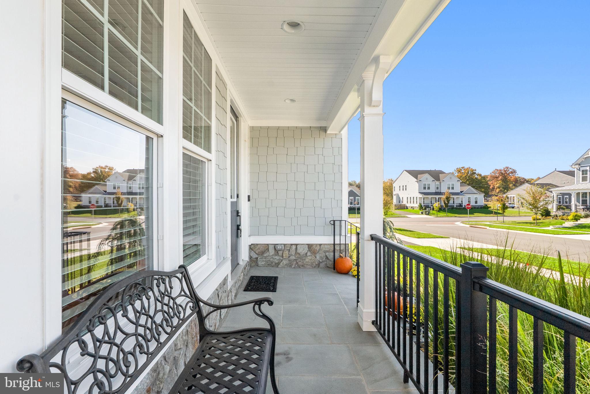 MEADOWBROOK - Residential