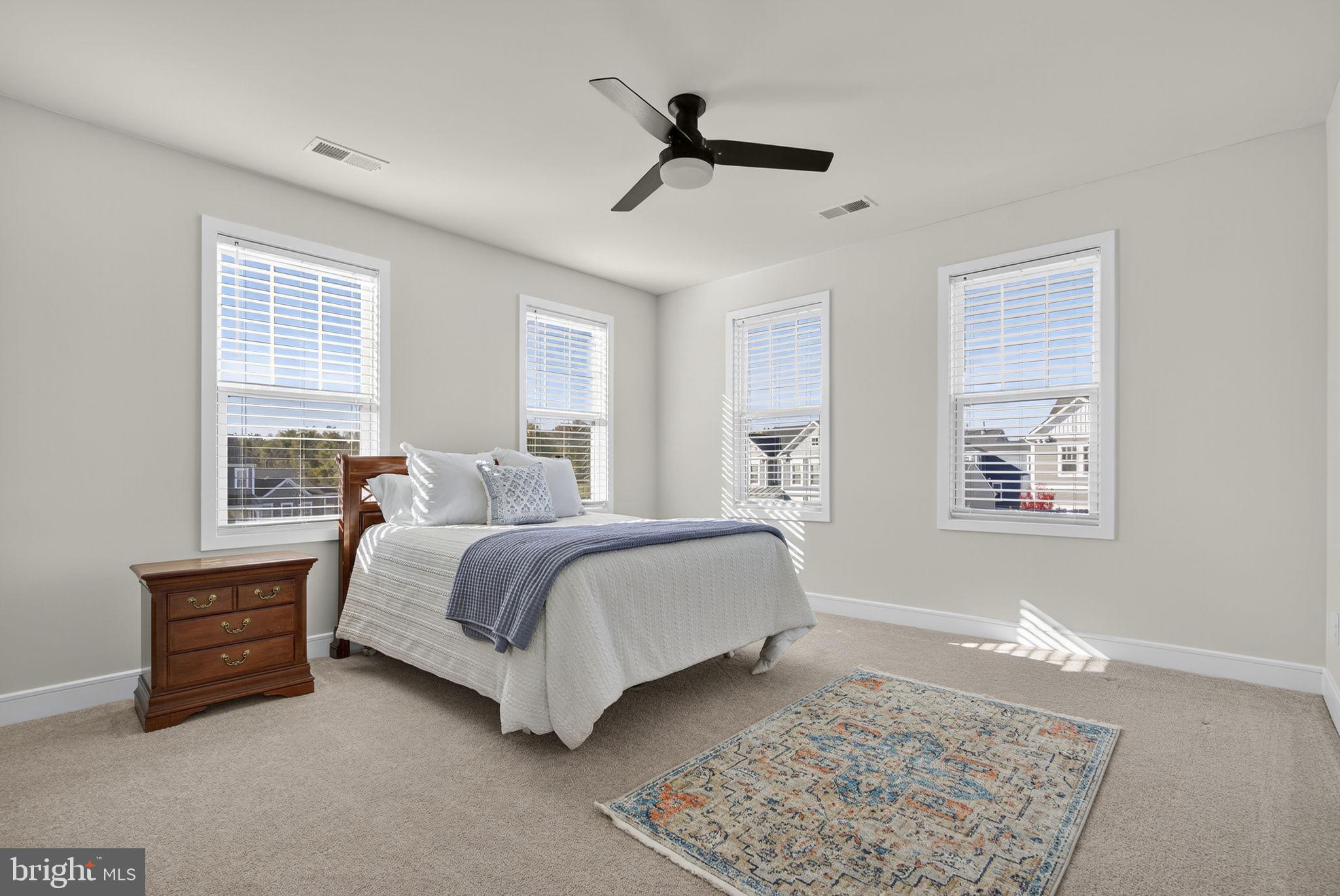 MEADOWBROOK - Residential