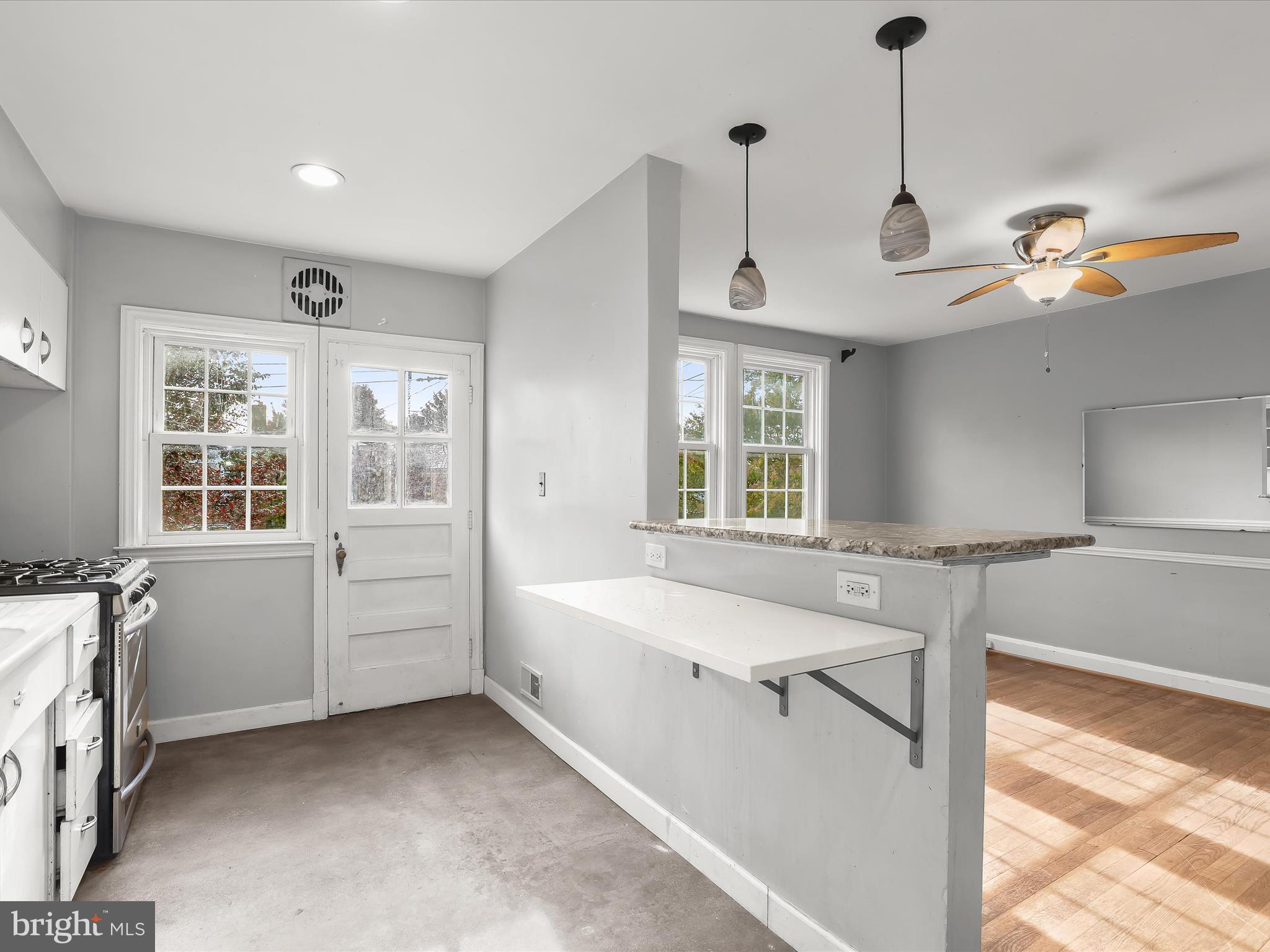 ACADEMY HEIGHTS - Residential