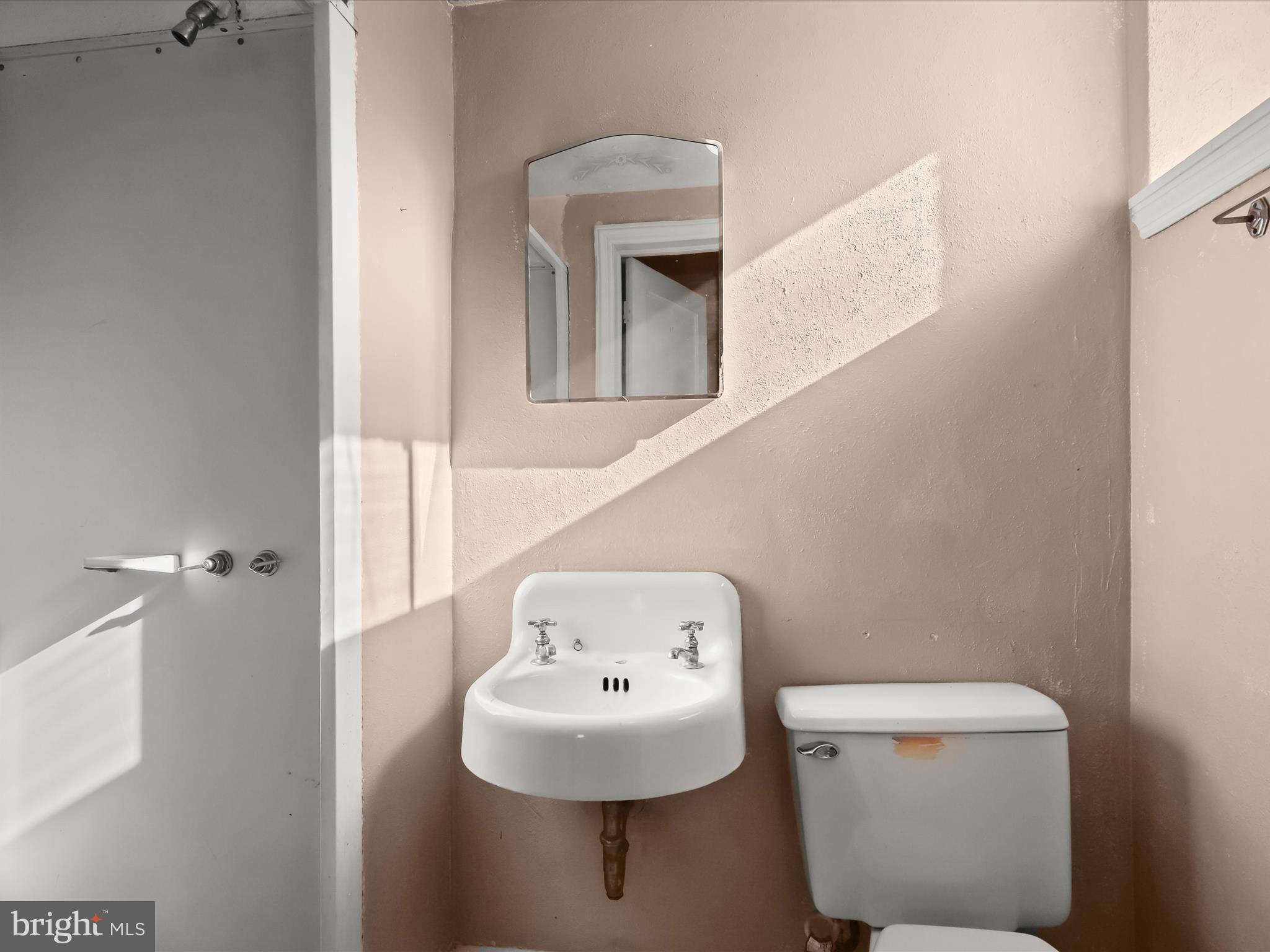 ACADEMY HEIGHTS - Residential