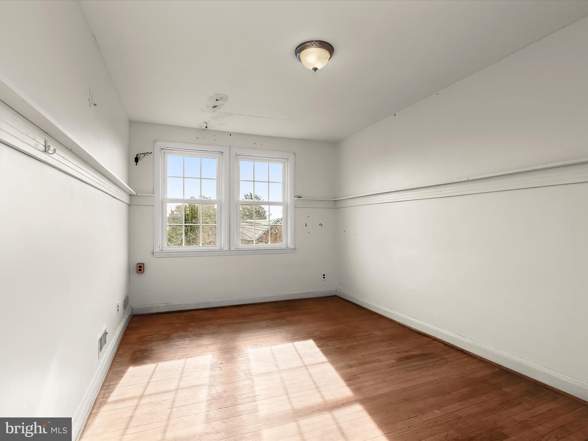 ACADEMY HEIGHTS - Residential