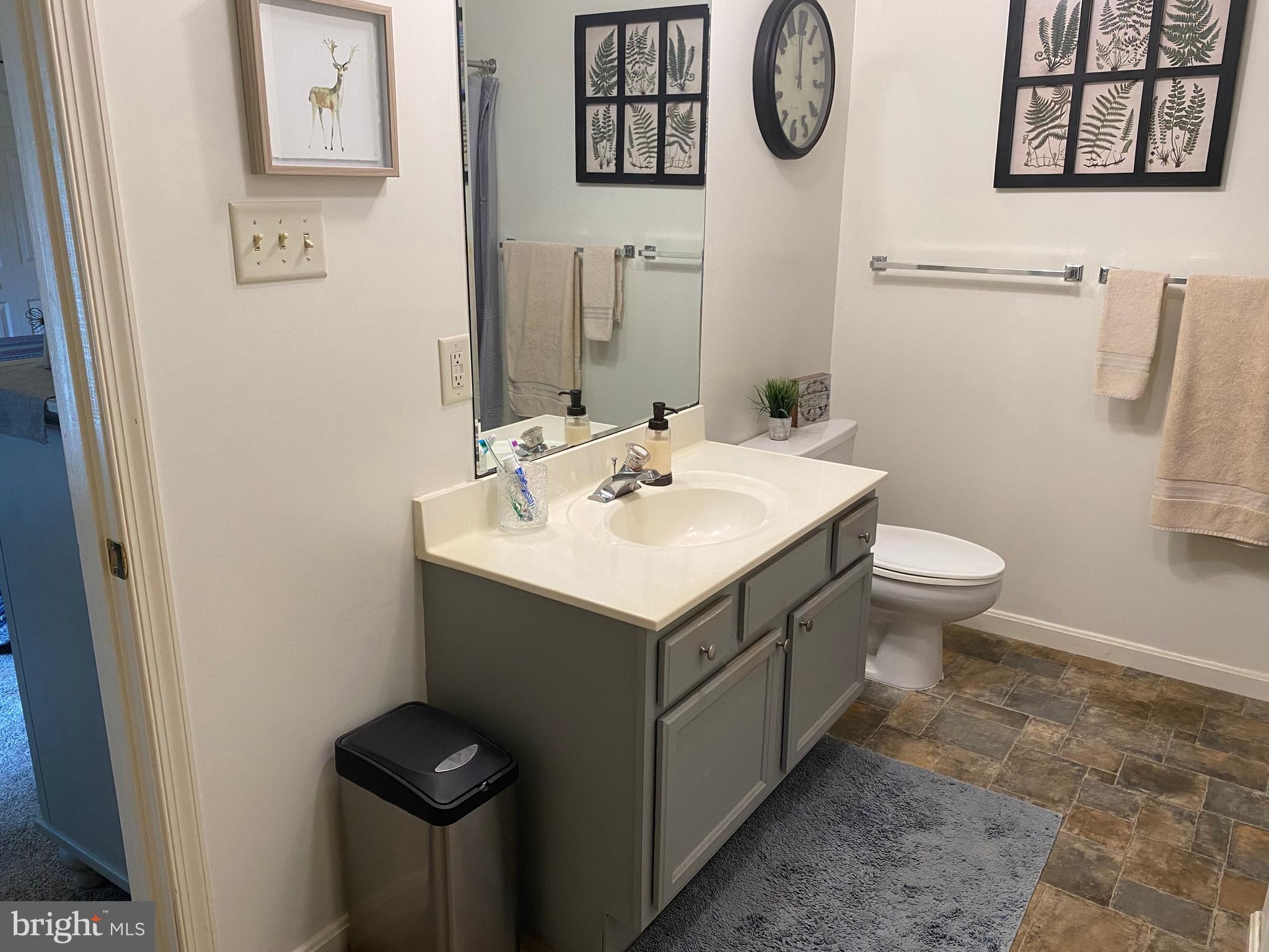 BRADDOCK ESTATES - Residential