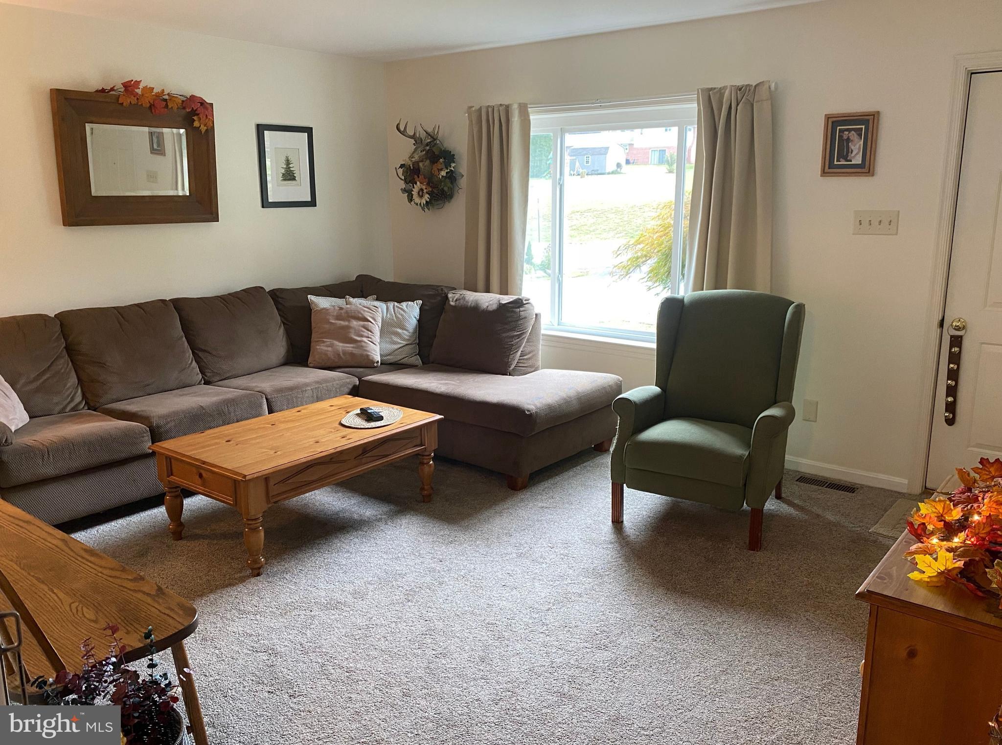 BRADDOCK ESTATES - Residential