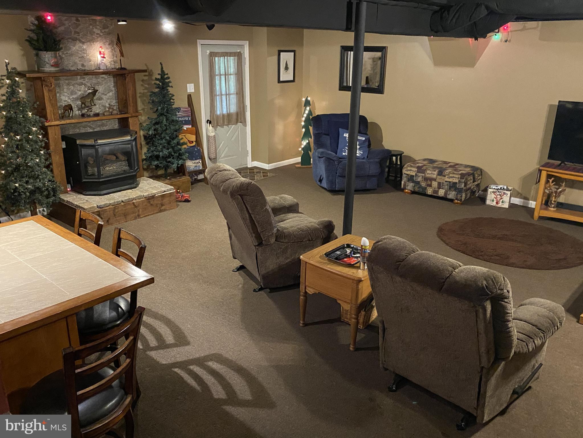 BRADDOCK ESTATES - Residential