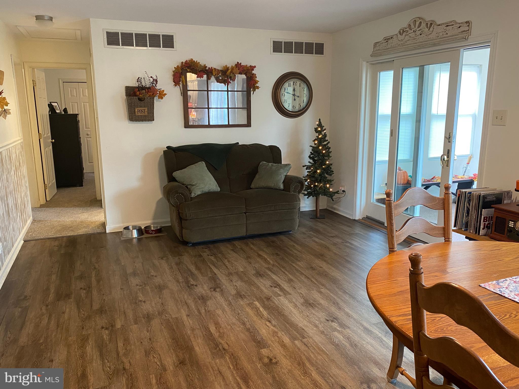 BRADDOCK ESTATES - Residential