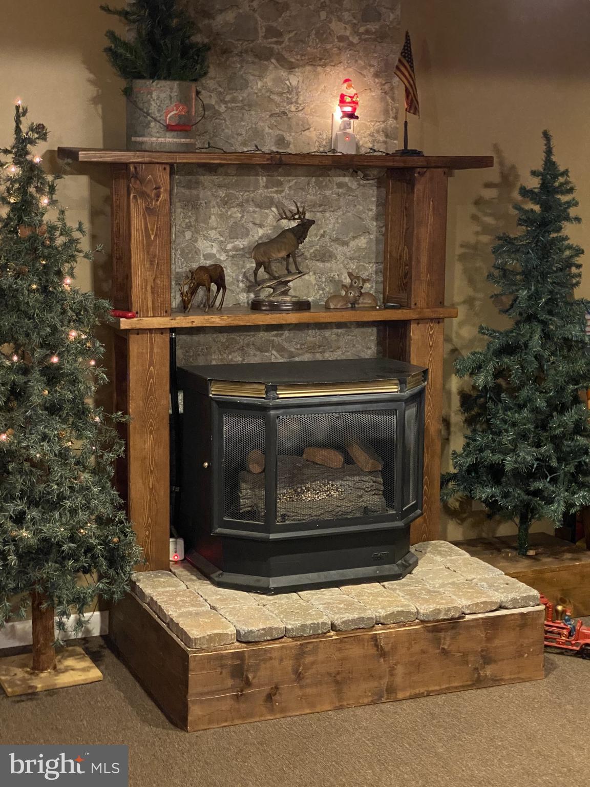 BRADDOCK ESTATES - Residential