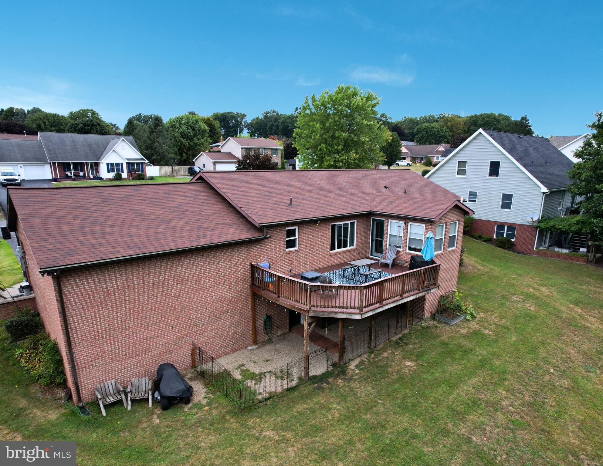 BRADDOCK ESTATES - Residential