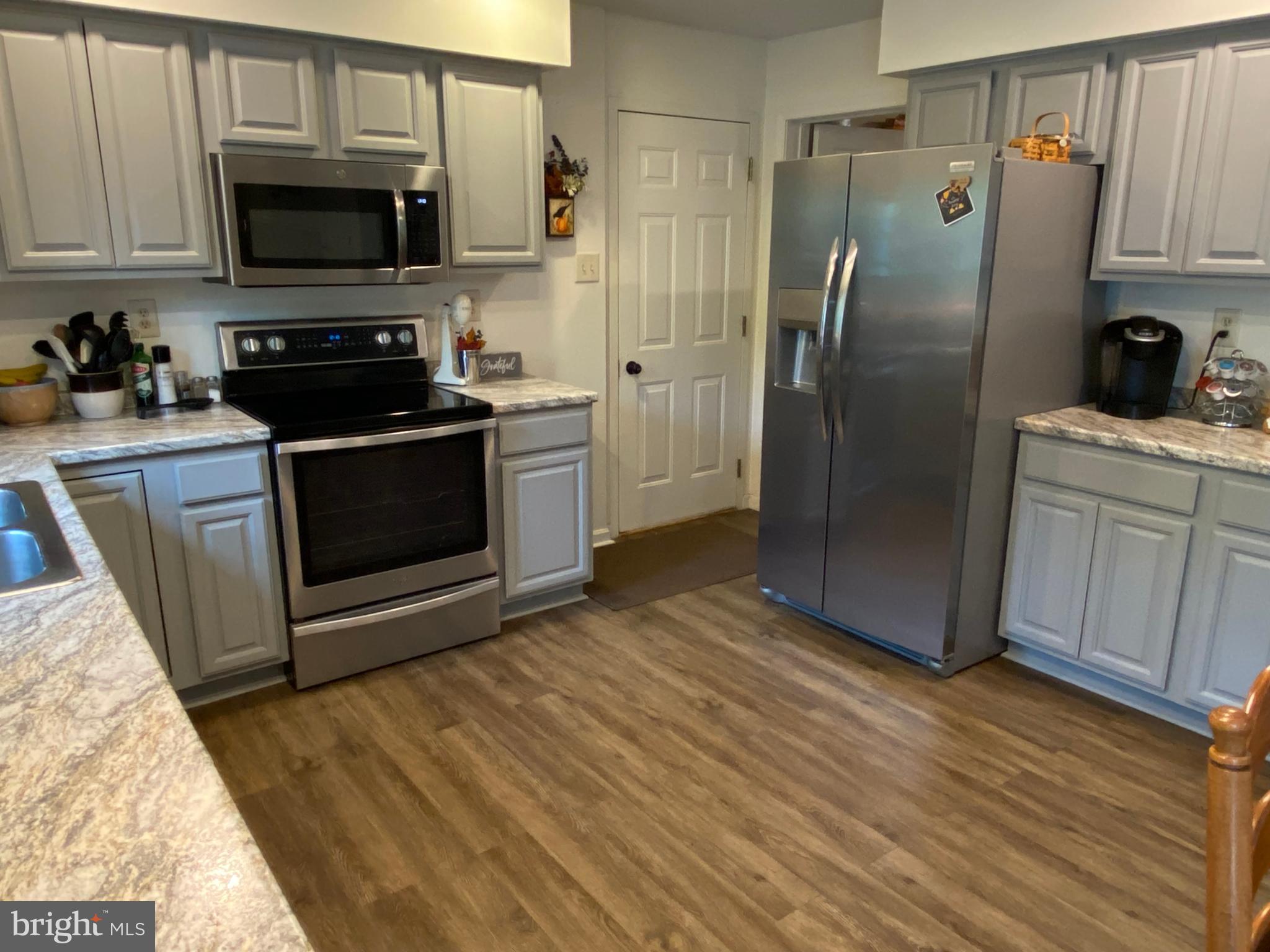 BRADDOCK ESTATES - Residential