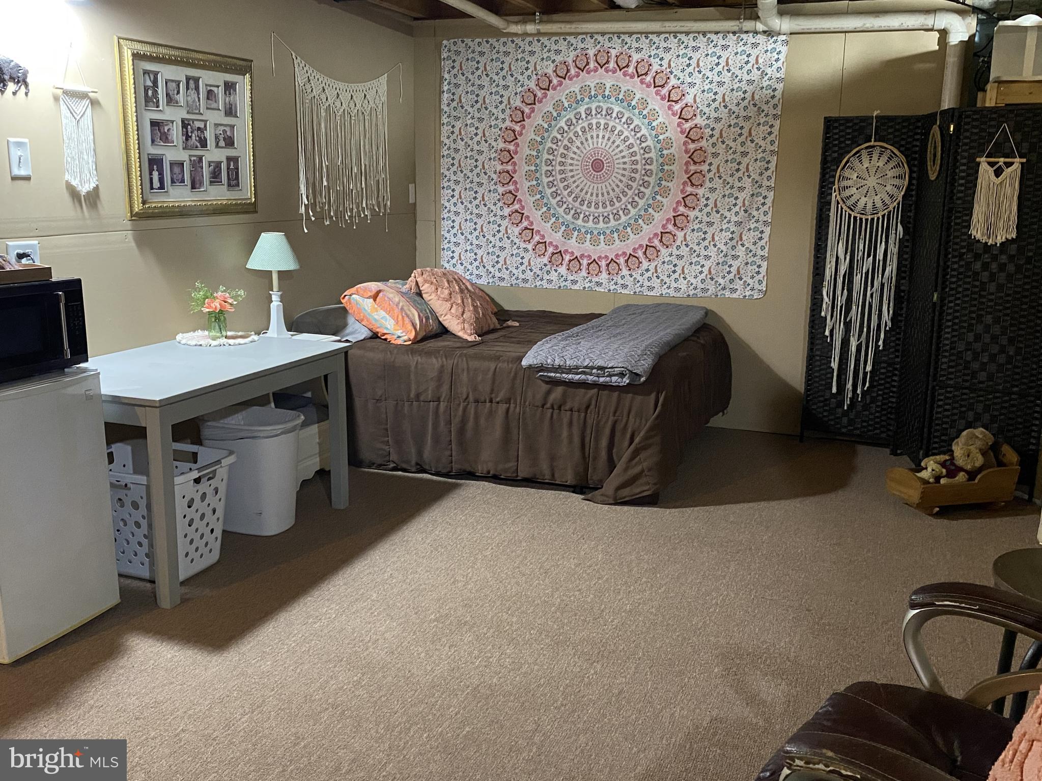 BRADDOCK ESTATES - Residential