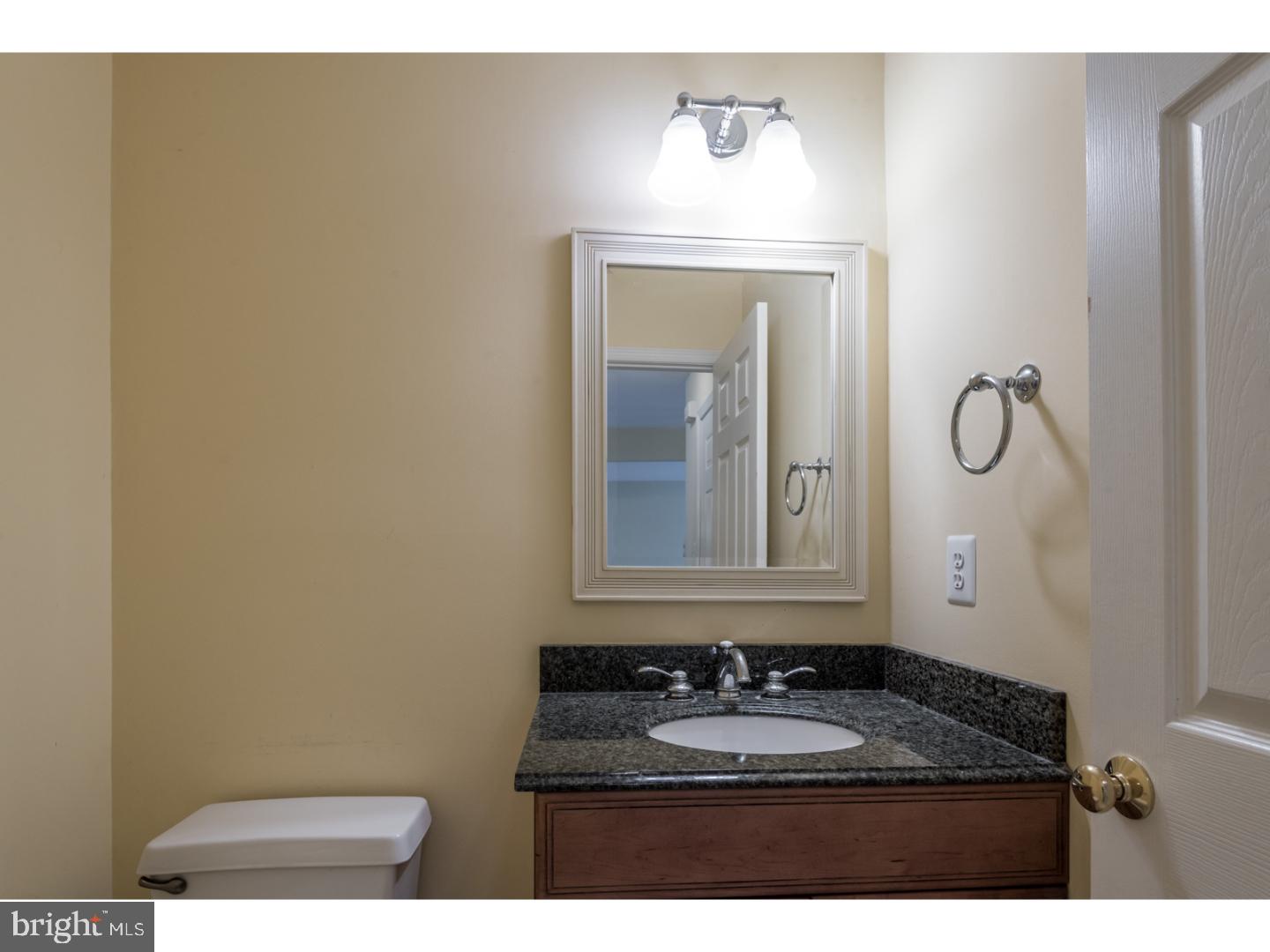 CREEKSIDE AT BLUE BELL - Residential Lease