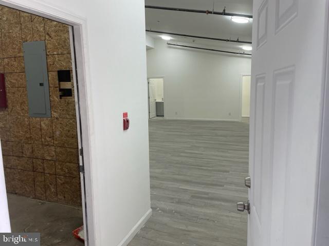 HUNTING PARK - Commercial Lease