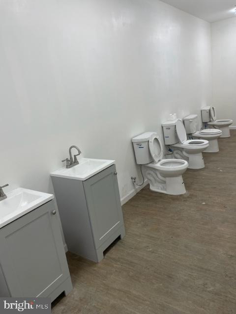 HUNTING PARK - Commercial Lease