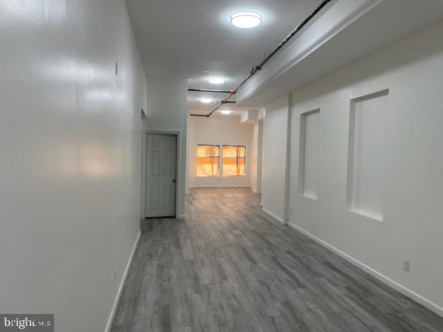 HUNTING PARK - Commercial Lease