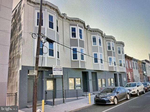 HUNTING PARK - Commercial Lease