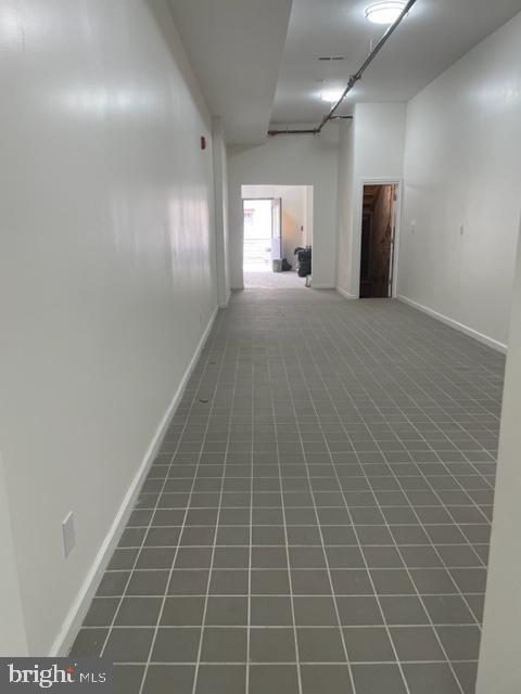 HUNTING PARK - Commercial Lease