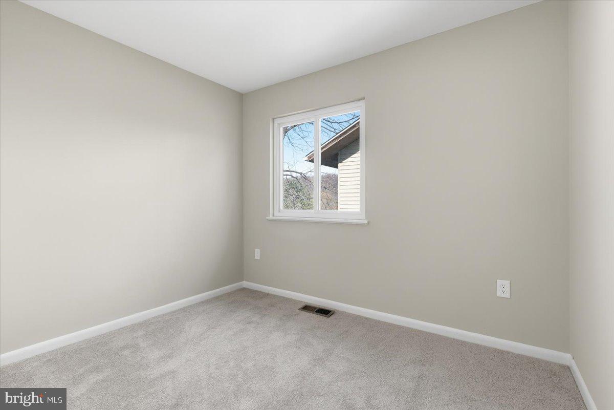 NEWPORT ESTATES - Residential