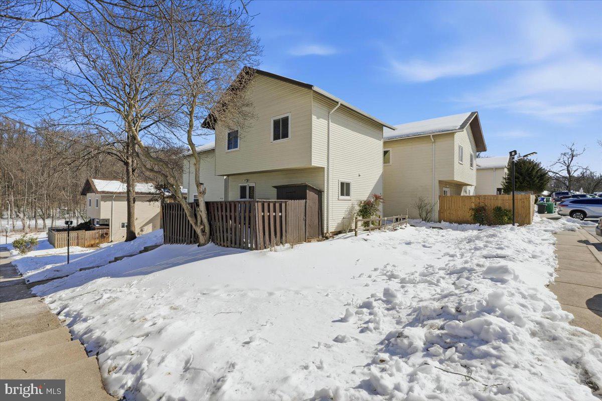 NEWPORT ESTATES - Residential