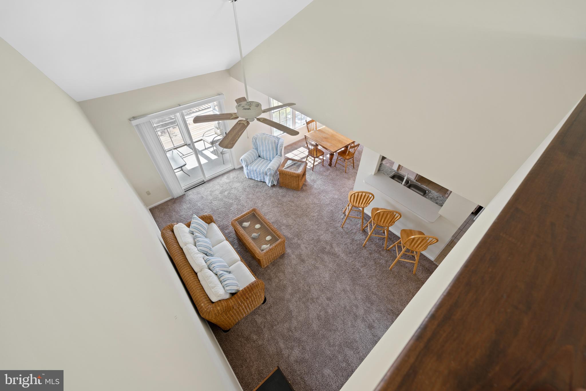 GULL POINT - Residential