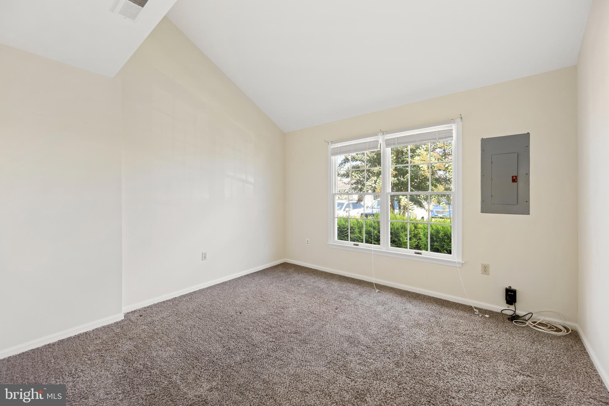 GULL POINT - Residential